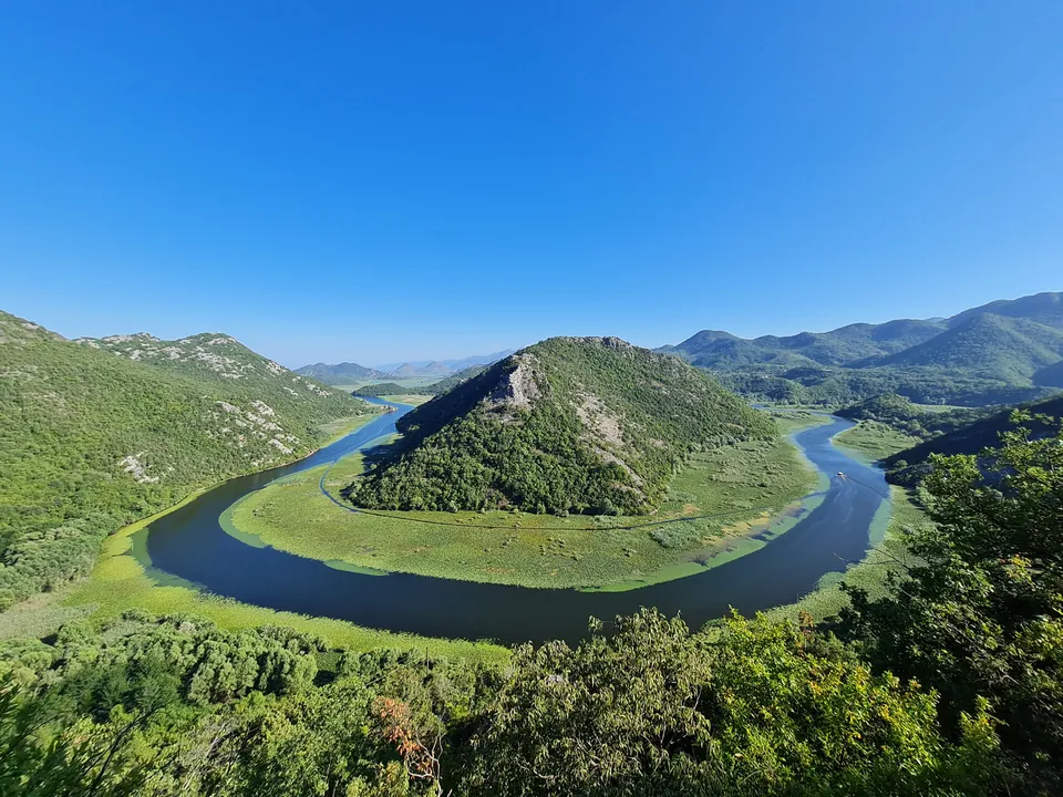 Pavlova strana viewpoint overlooking the winding meander of the Crnojevića river below.