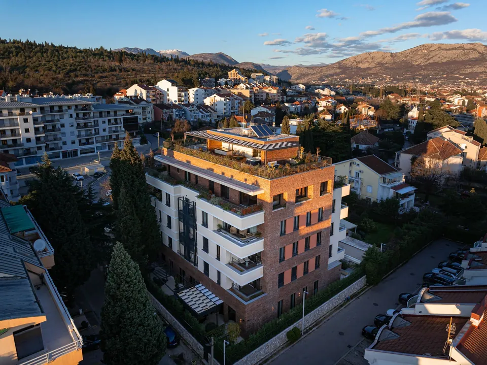 Montenegro Sotheby's Realty · photo 8