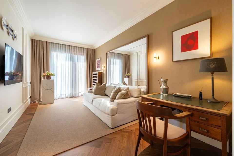 Montenegro Sotheby's Realty · photo 10